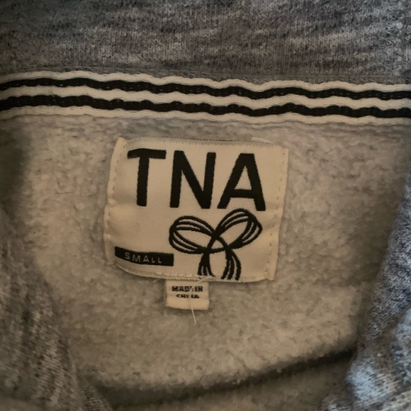 salt & pepper TNA hoodie - Picture 3 of 4